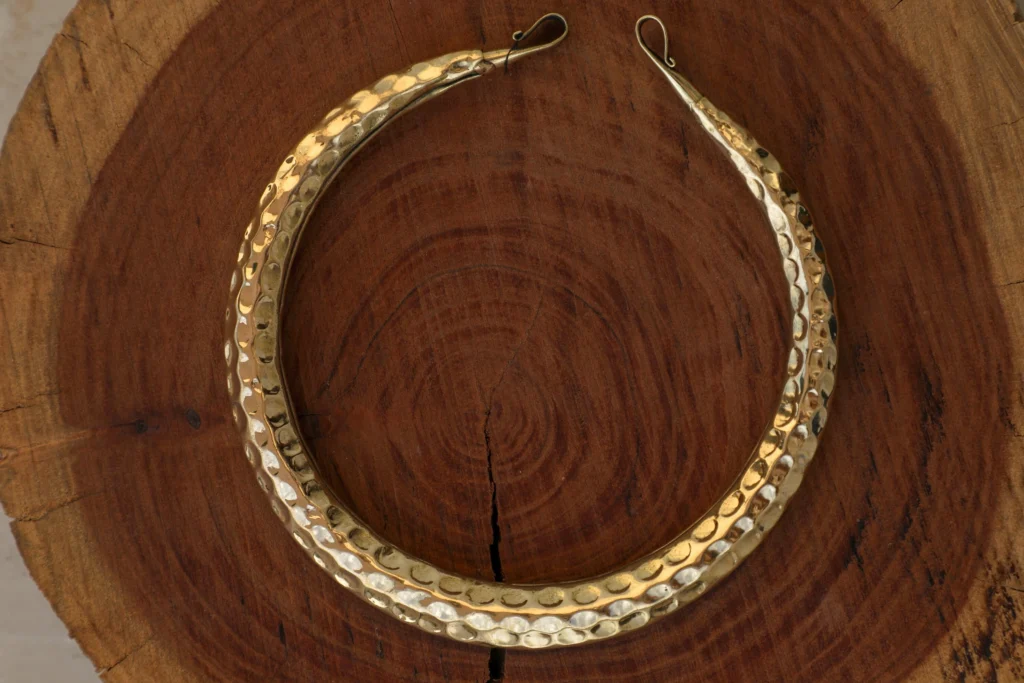 Hammered Design Choker