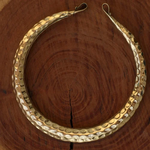 Hammered Design Choker