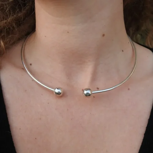 Silver Wire Necklace