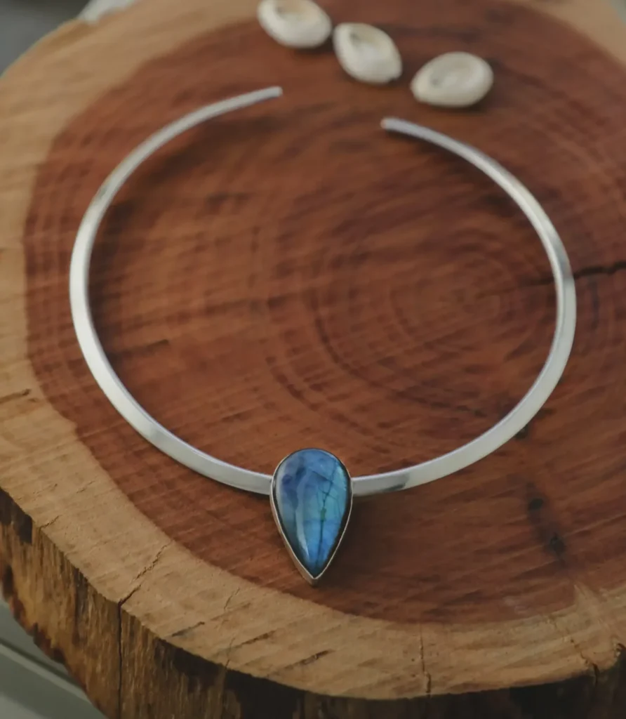 Collana in argento labradorite