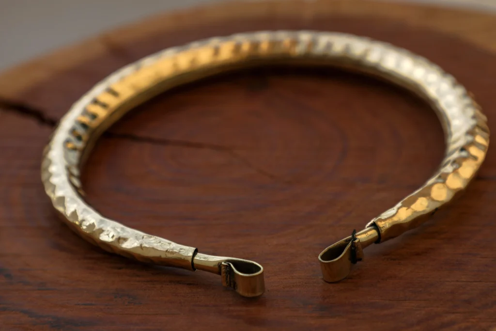 Hammered Design Choker