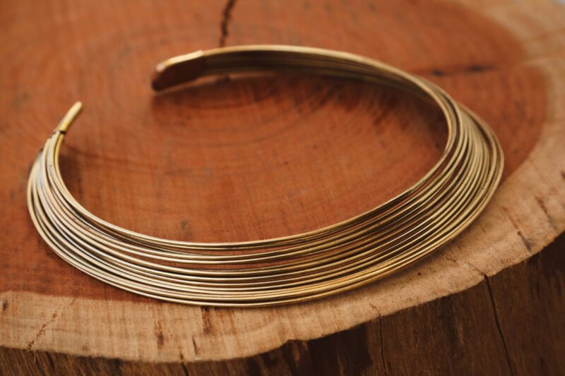 Girocollo a filo tribale