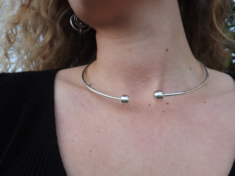 Collier en fil d’argent