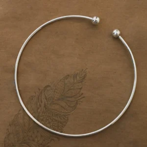 Silver Wire Necklace