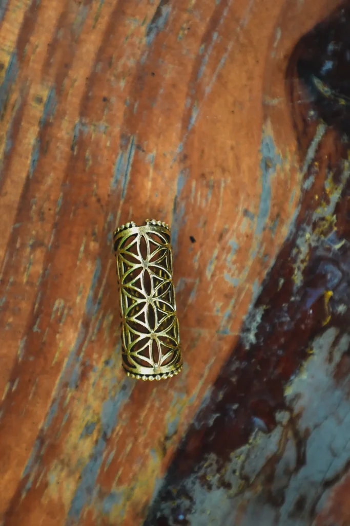 Flower Of Life Dread Pearl