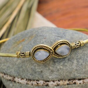 Bracelet en pierre de lune