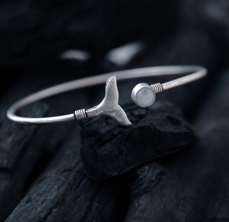 Bracciale a coda di balena