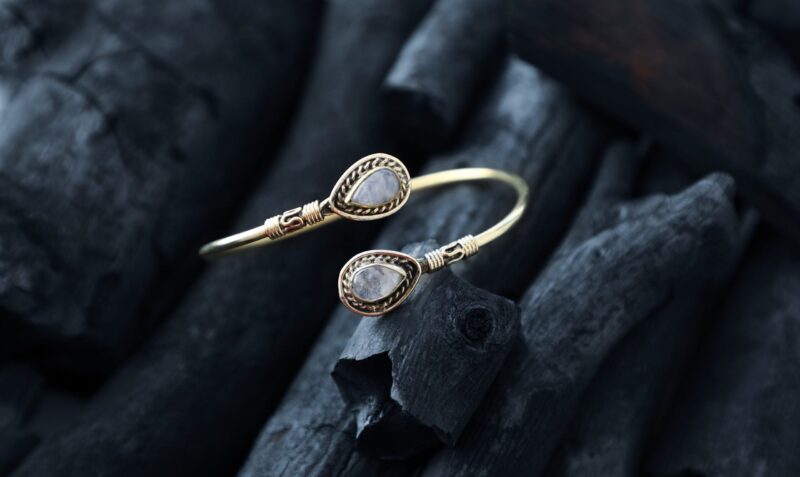 Bracelet en pierre de lune