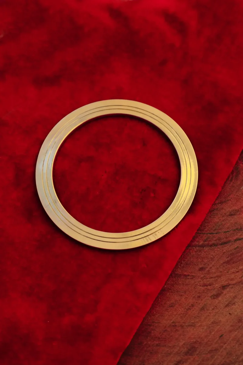 Brazalete étnico hecho a mano para mujer