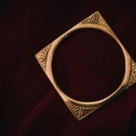 Brazalete étnico hecho a mano para mujer