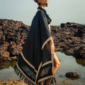 Kimono negro bohemio