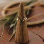 Bague en bois de cerf labradorite