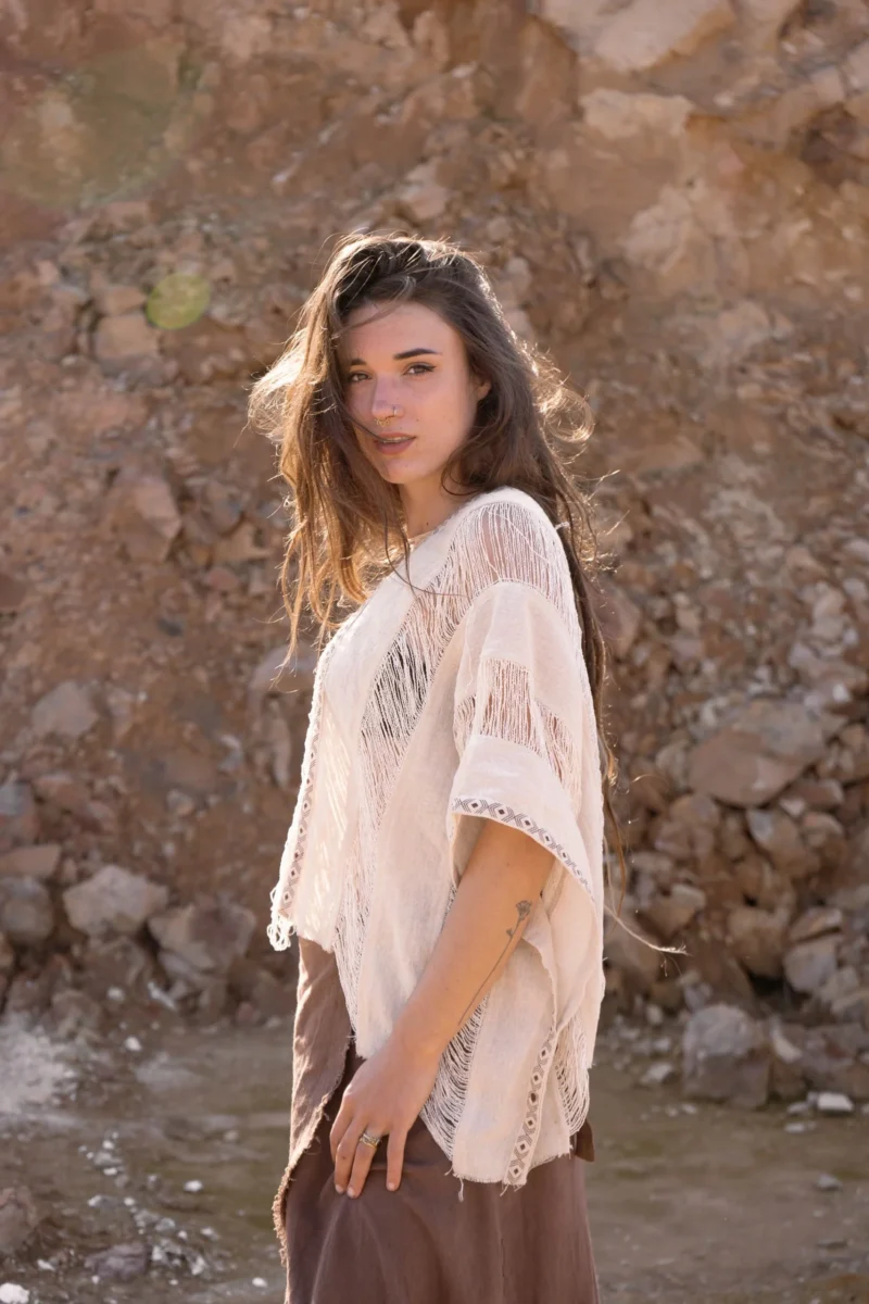 Poncho Hilos de Marfil