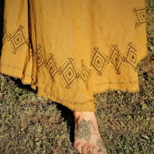 Gonna tribale con stampa a blocchi