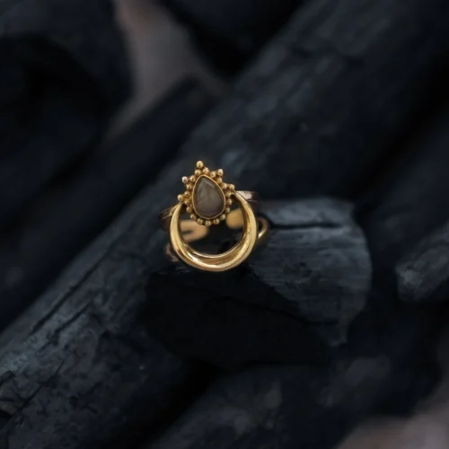 Labradorite 'Crescent Moon' Ring
