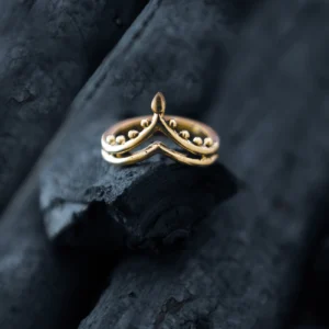 Anillo Dorado Chevron