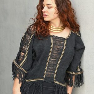 Poncho de flecos lunares