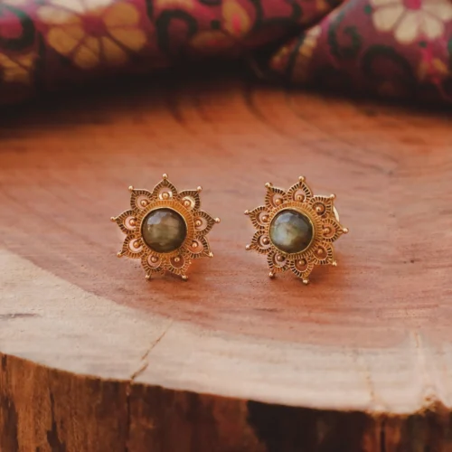 Floral Labradorite Earplug