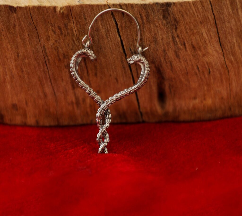 Pendientes Serpentine