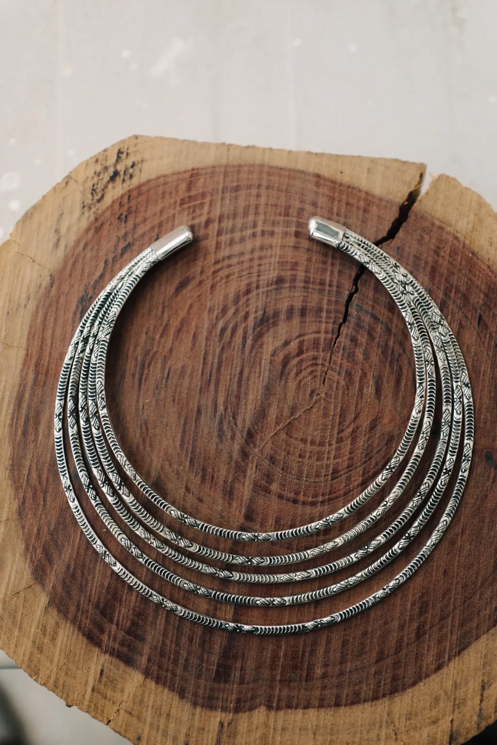 Multi-Row Designed African Choker