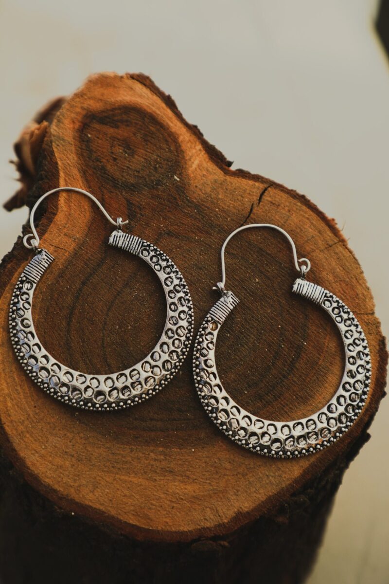 Boucles d’oreilles créoles Dotwork