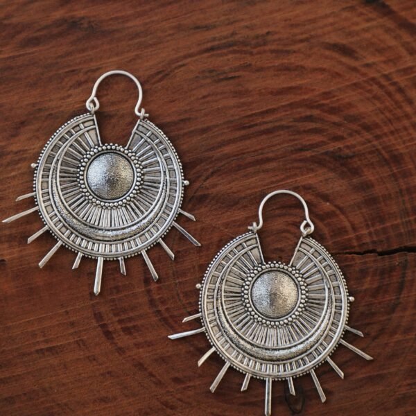 Tribal Schild Ohrringe