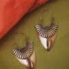 Boucles d’oreilles bouclier