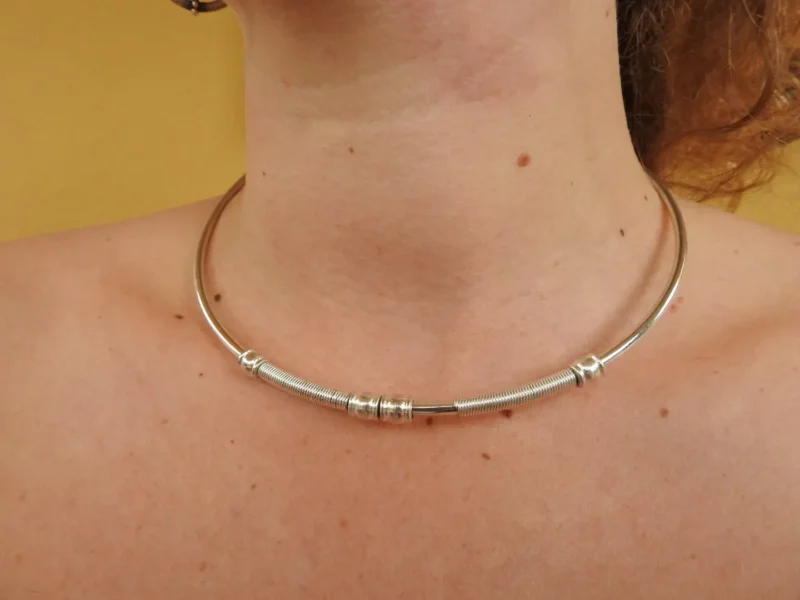 Flexible Draht Choker Halskette