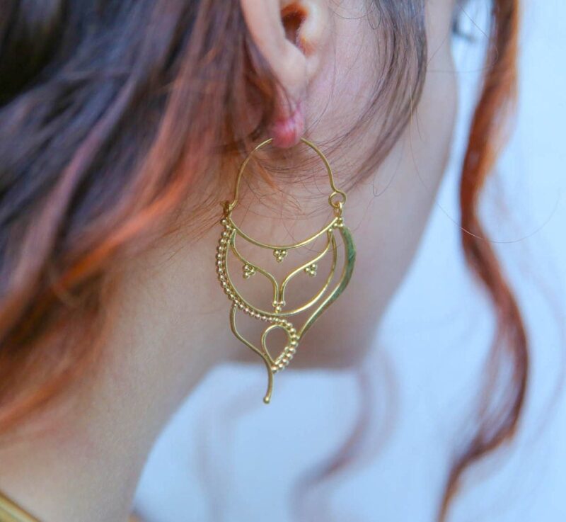 Grandes boucles d’oreilles créoles