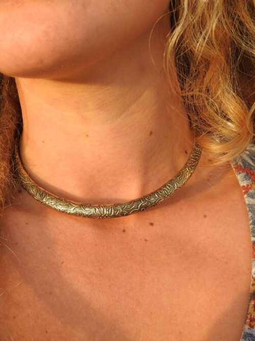 Collana girocollo Lotus