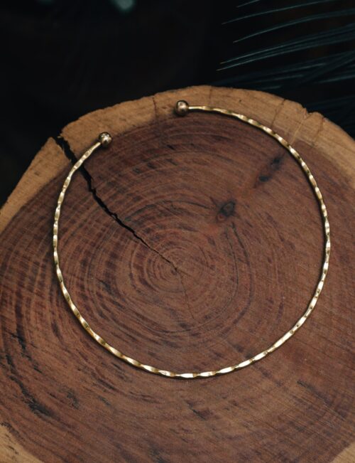 Collar gitano moldeado