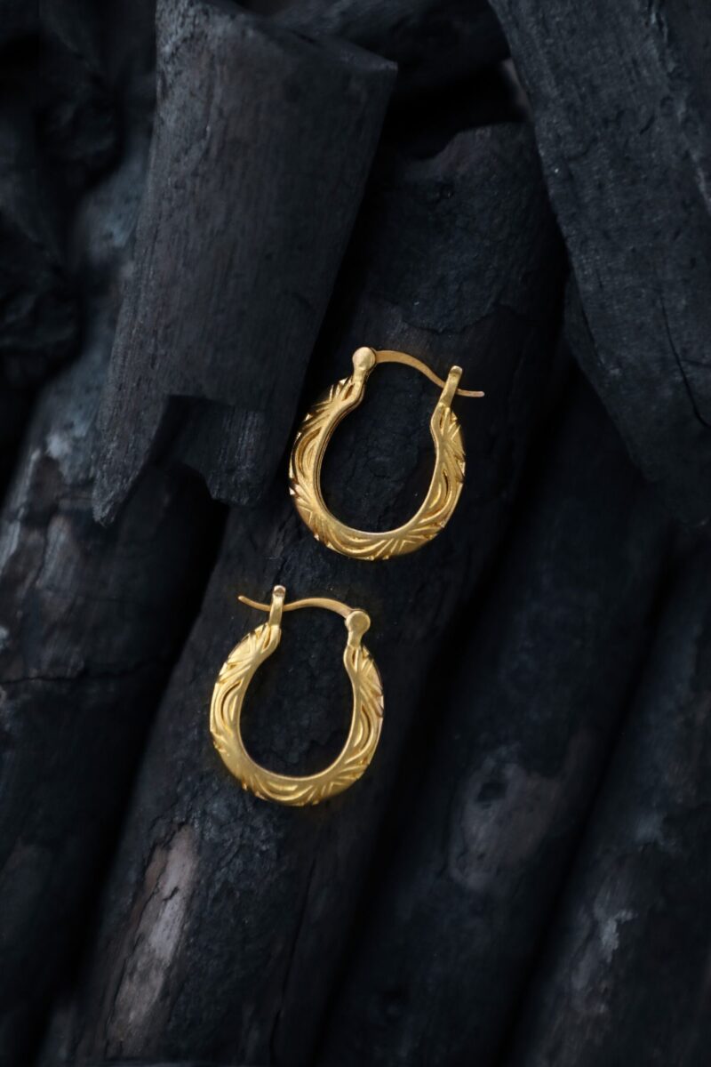 Orecchini a cerchio indiani