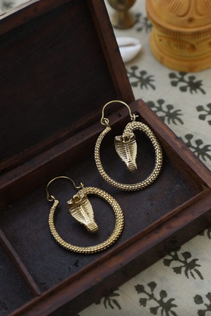 Pendientes Cobra