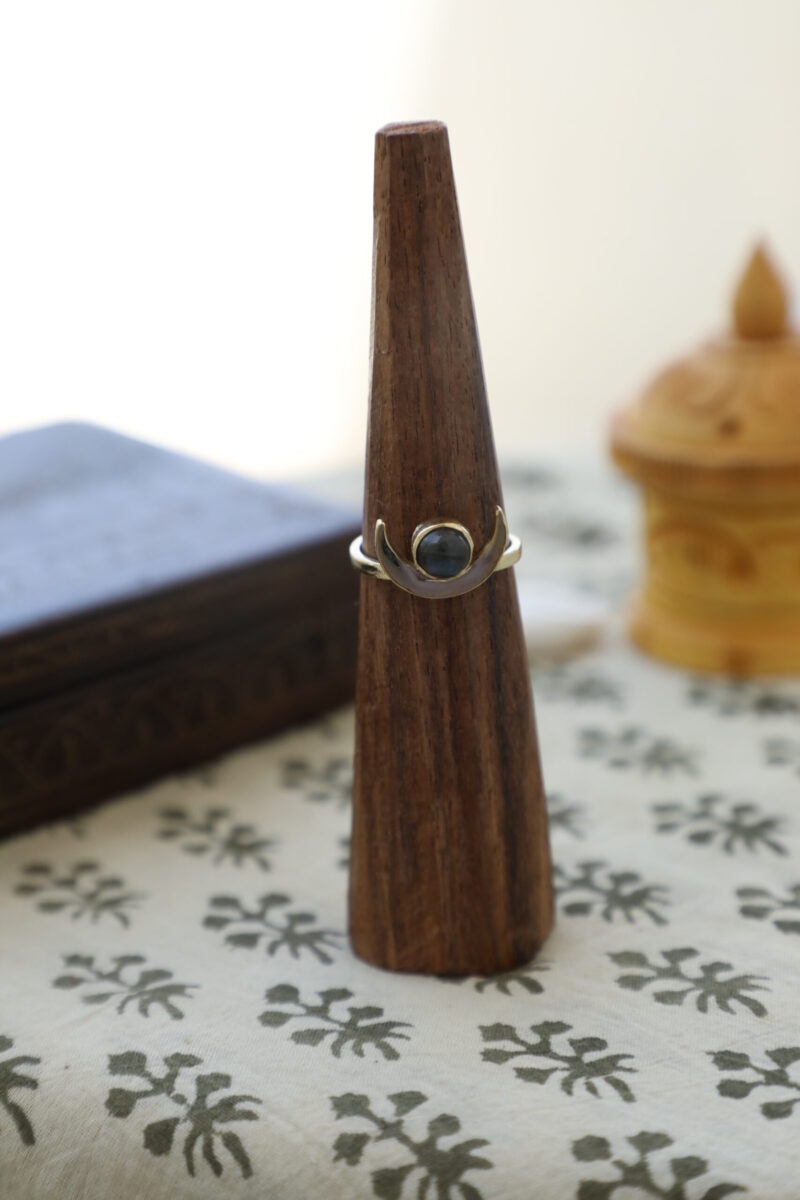 Himmlischer Mondphasenring