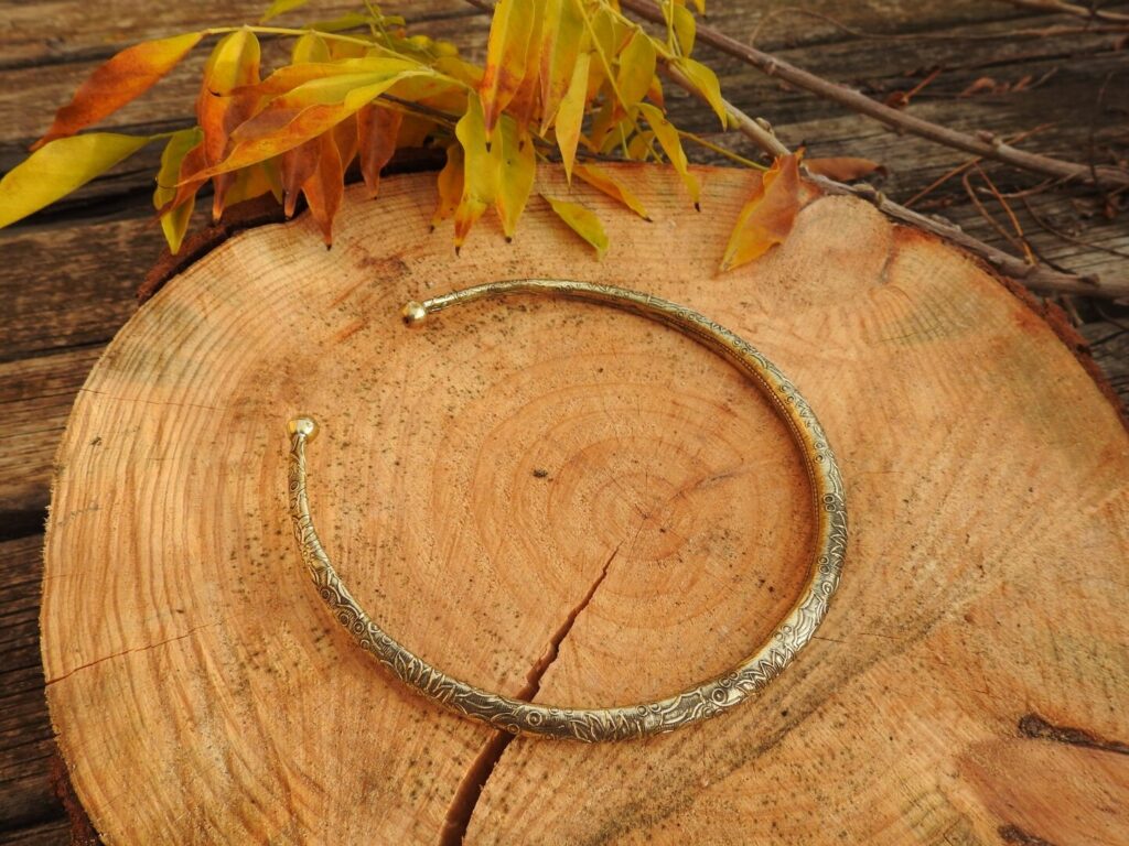 Lotus Choker Halskette