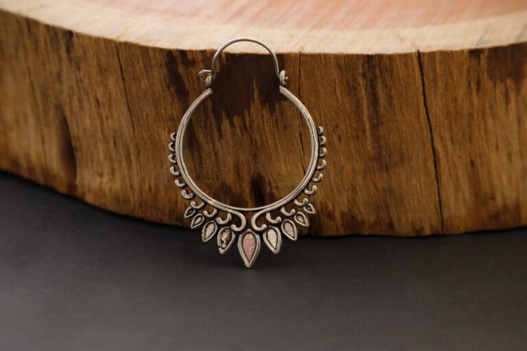 Boucles d’oreilles gouttelettes tribales