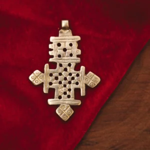 Pendentif chrétien éthiopien en laiton