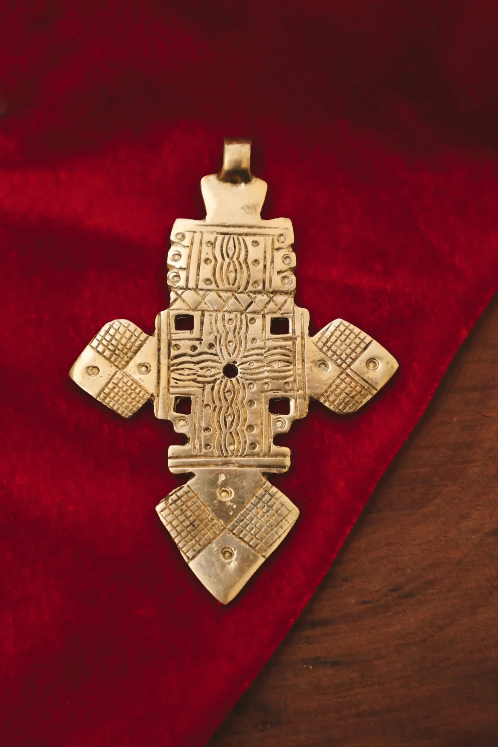 Ciondolo in ottone con croce copta etiope