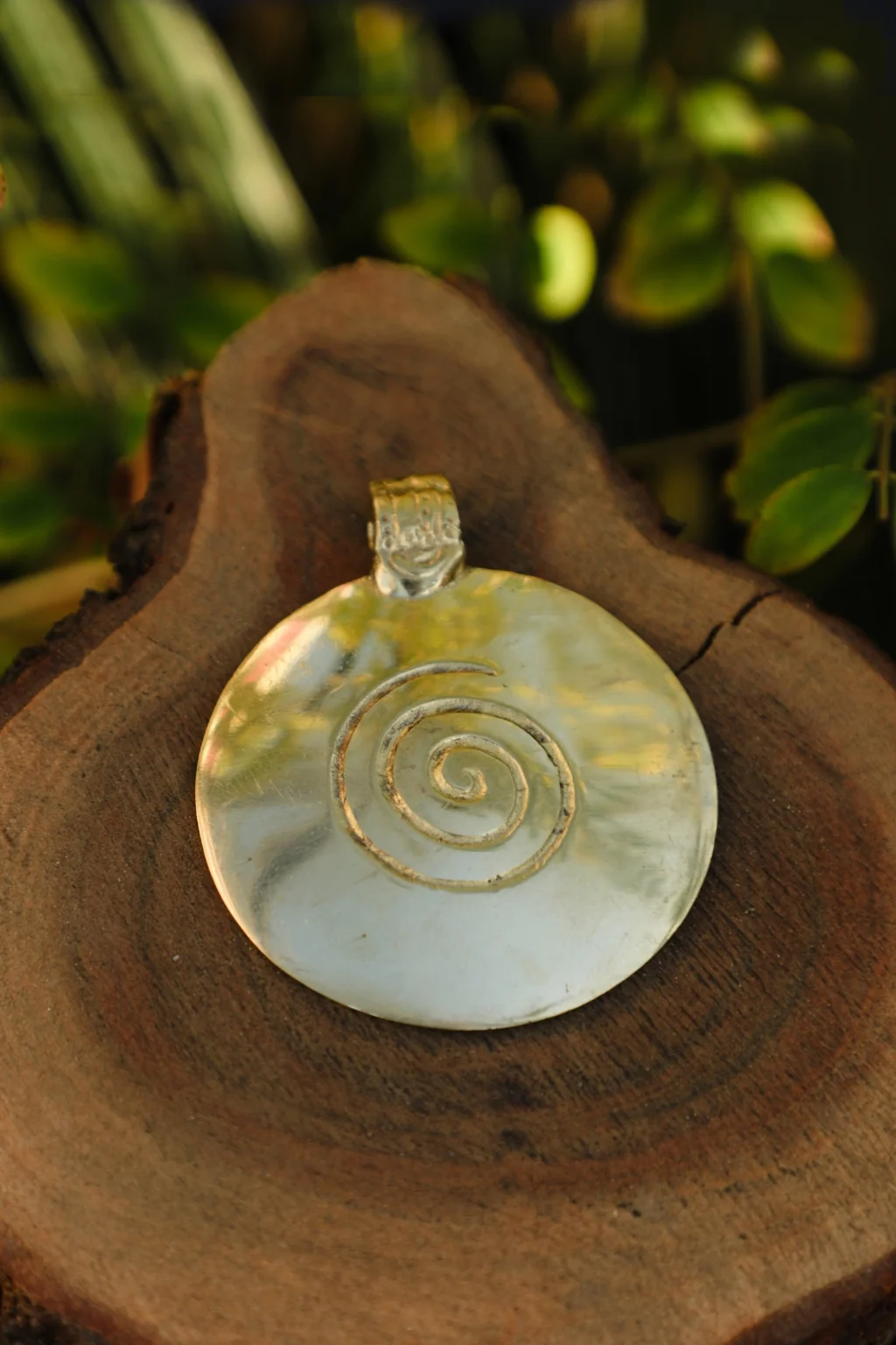 Steinzeit Messing Anhänger