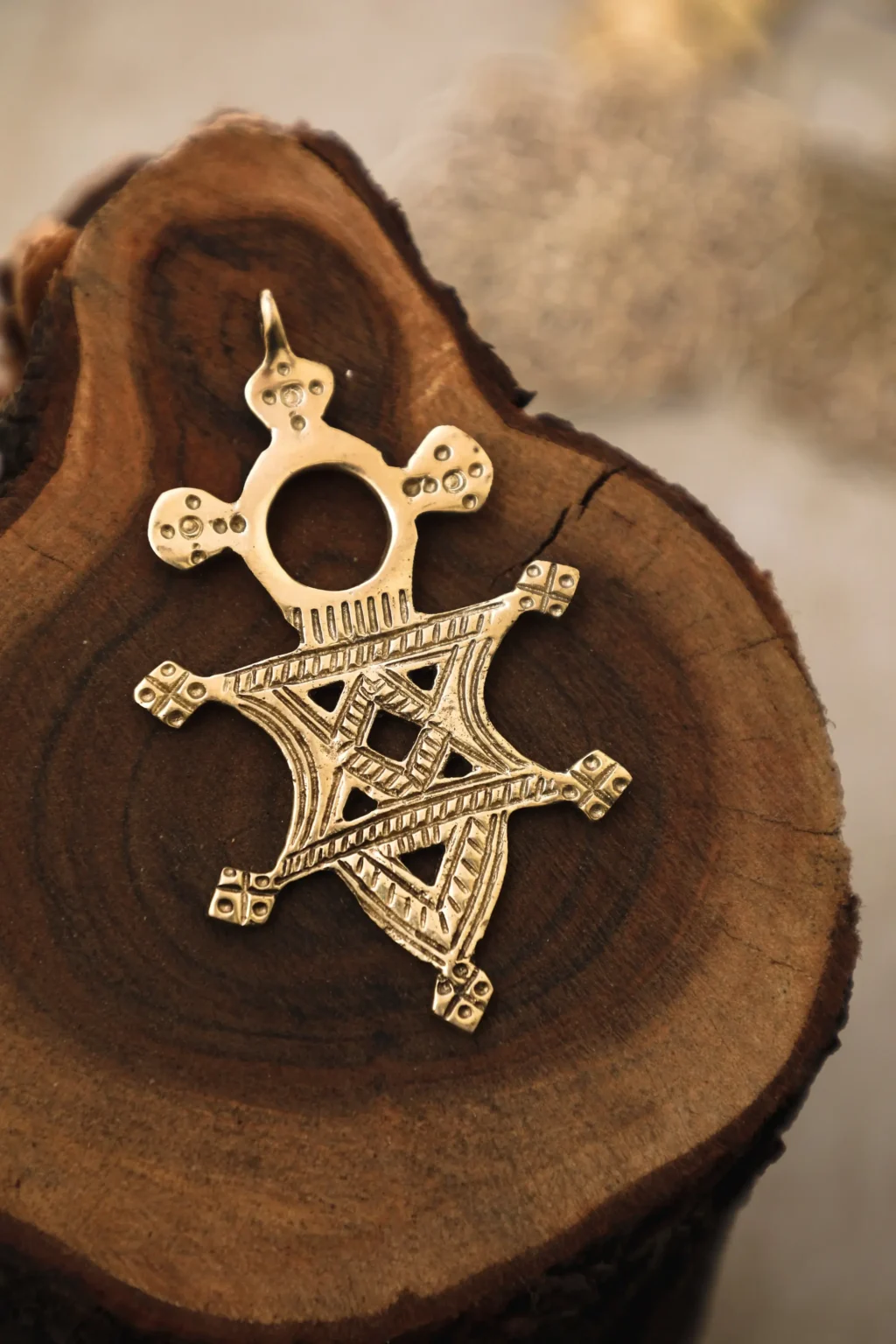 Colgante de latón tuareg africano