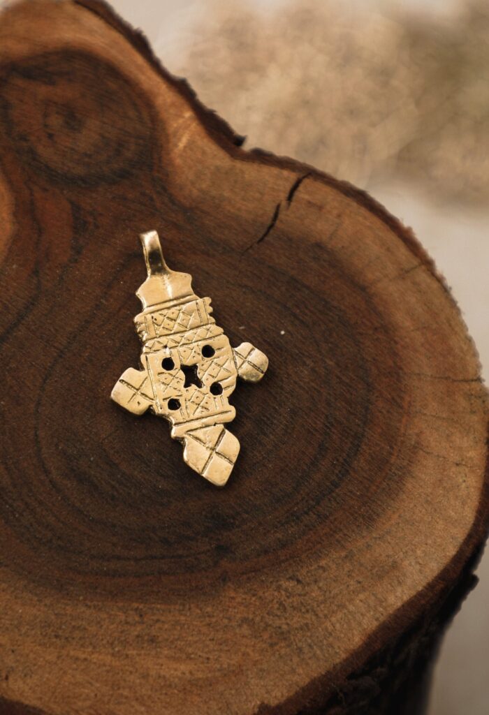 Pendentif croix copte éthiopienne en laiton