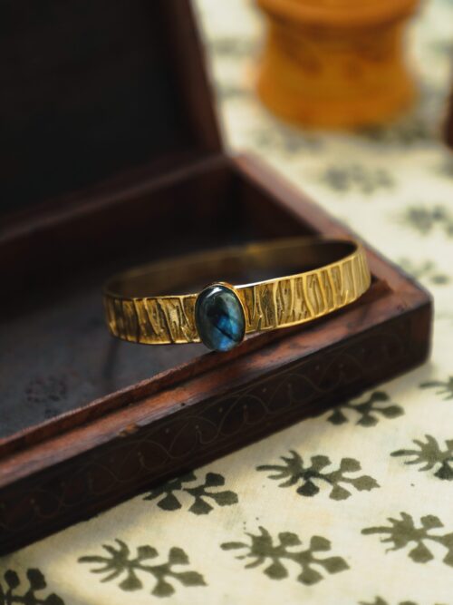 Armband im türkischen Stil