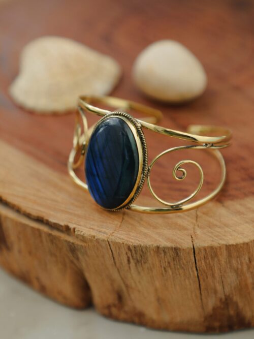Bracciale con pietre preziose