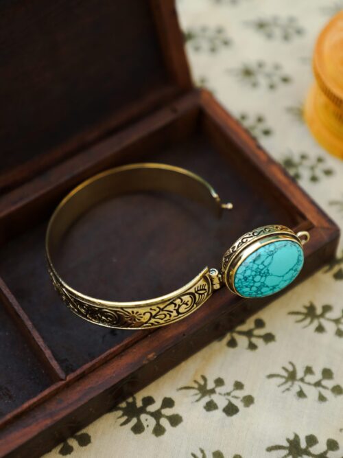 Pulsera estilo esposas