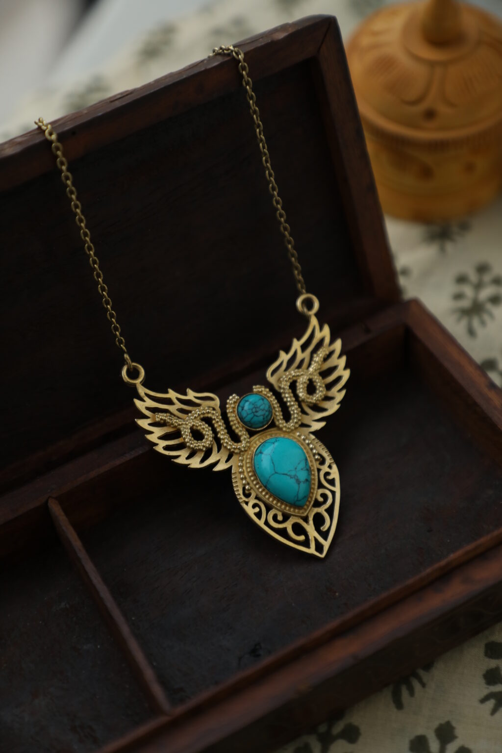 Drachenfeder Halskette