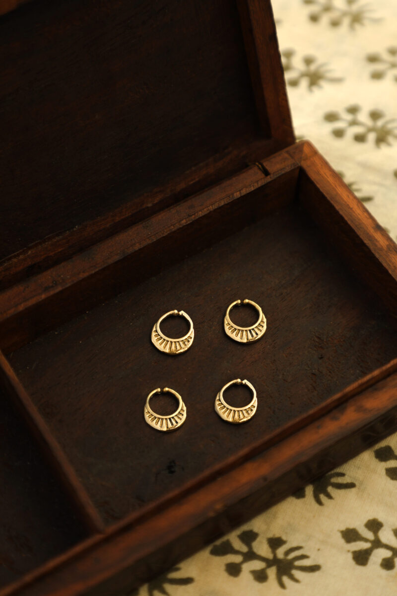 Anillo de tabique de estilo antiguo