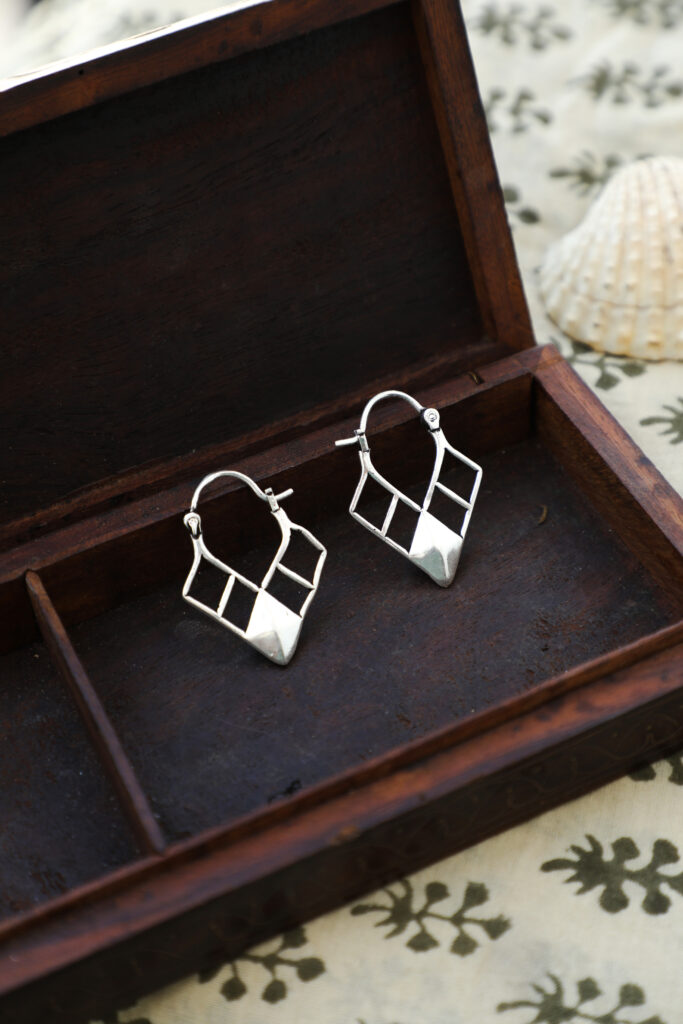 Desert Diamond Earrings