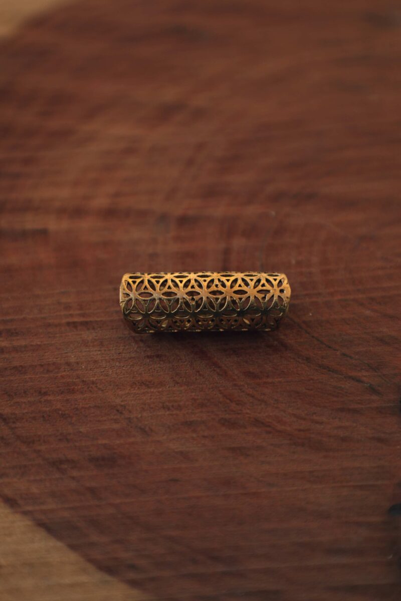 Vibrazioni geometriche Capelli Locs