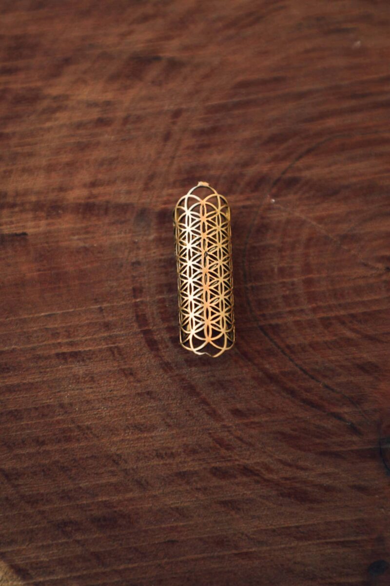 Vibrazioni geometriche Capelli Locs