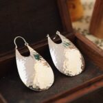 Orecchini a cerchio martellati